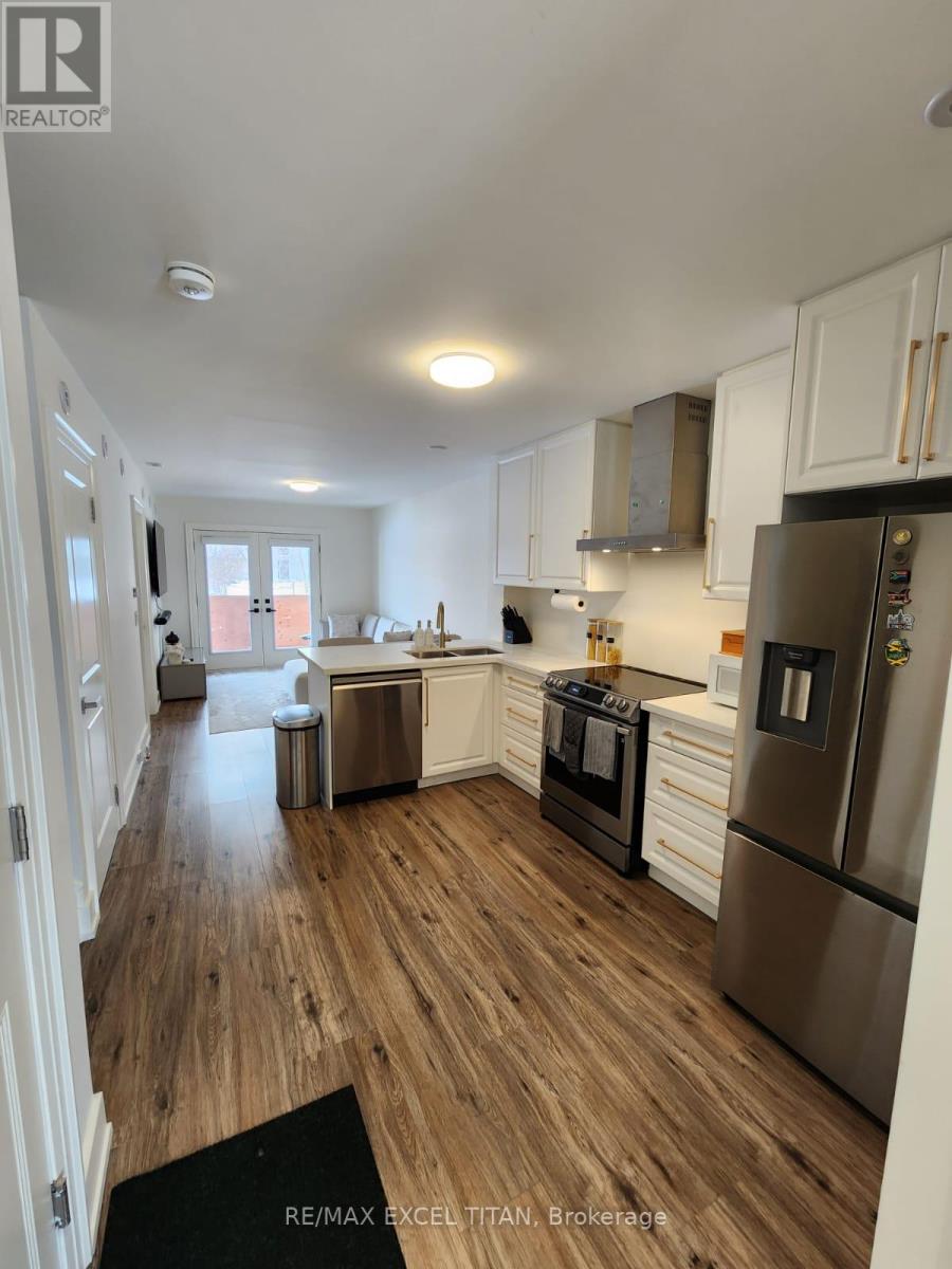 11 - 263 Barrie Street, Bradford West Gwillimbury (Bradford), Ontario  L3Z 1A2 - Photo 6 - N12910230