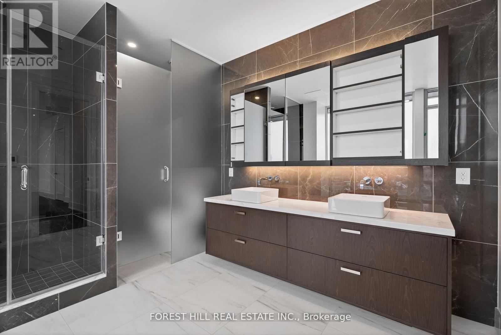 Lph22 - 399 Royal Orchard Boulevard, Markham, Ontario  L3T 0H3 - Photo 10 - N12910290