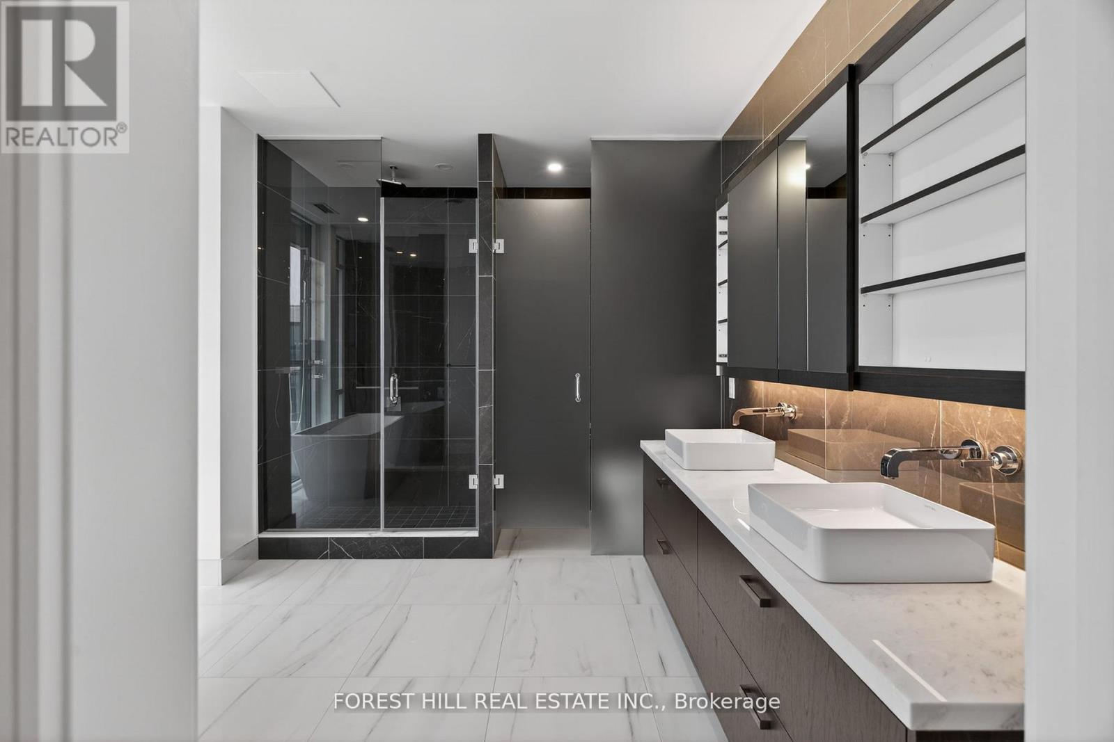 Lph22 - 399 Royal Orchard Boulevard, Markham, Ontario  L3T 0H3 - Photo 9 - N12910290