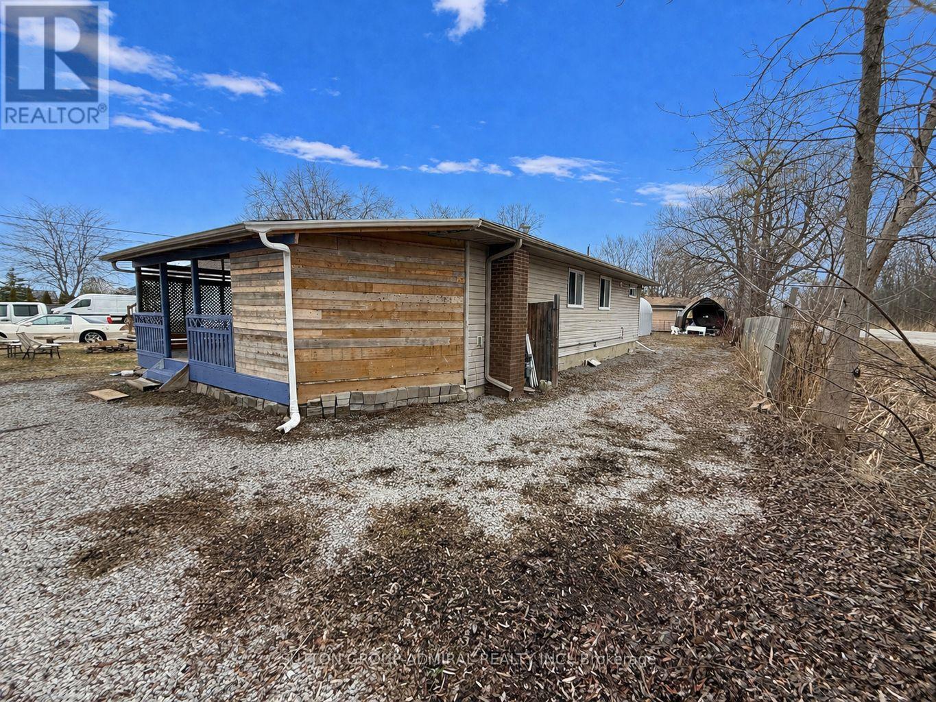 815 Lagoon Drive, Georgina, Ontario  L0E 1S0 - Photo 3 - N12910312