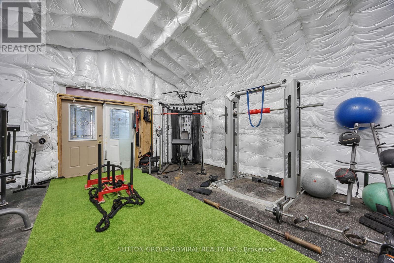 815 Lagoon Drive, Georgina, Ontario  L0E 1S0 - Photo 34 - N12910312