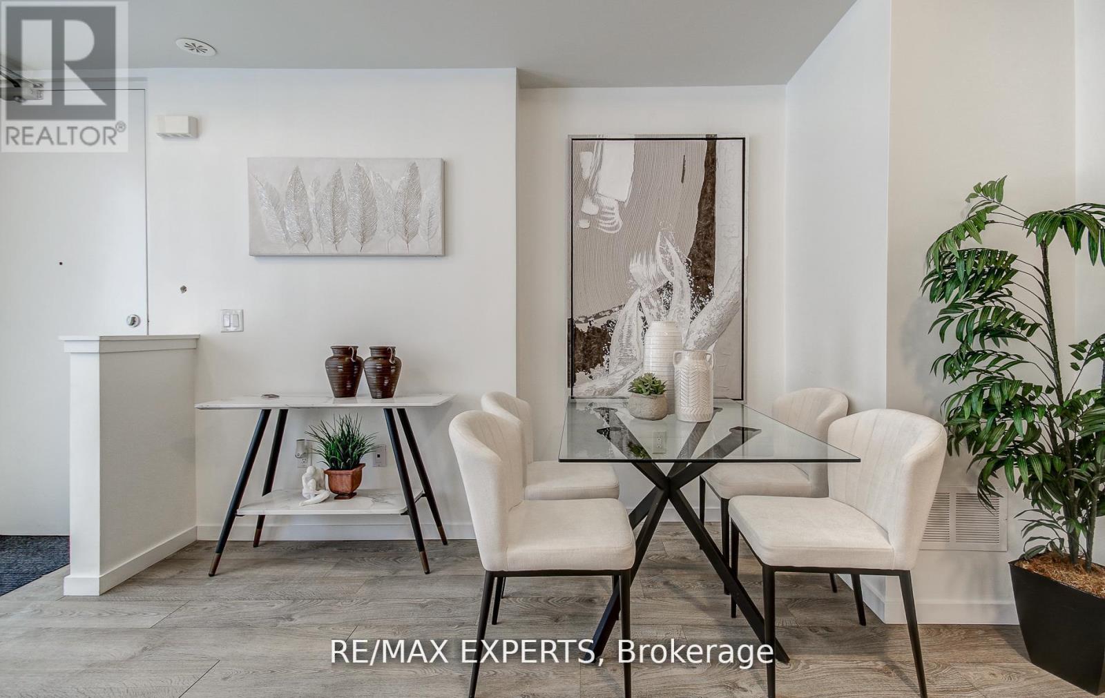 61 - 300 Alex Gardner Circle, Aurora, Ontario  L4G 1N4 - Photo 7 - N12910316