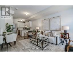 61 - 300 ALEX GARDNER CIRCLE, Aurora, Ontario