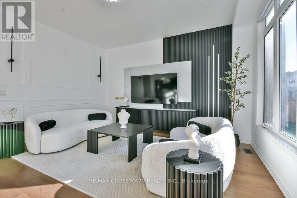 104 Shepherd Drive, Barrie, Ontario  L9S 2Z4 - Photo 11 - S12910302