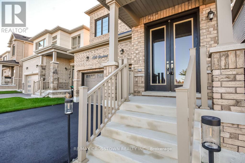 104 Shepherd Drive, Barrie, Ontario  L9S 2Z4 - Photo 3 - S12910302