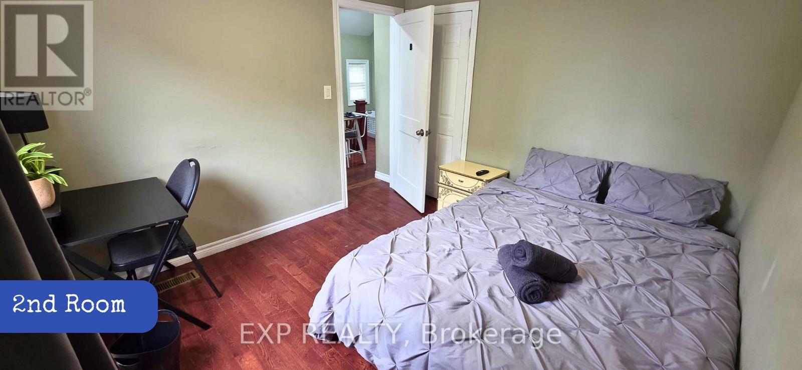 1562 Jane St Street, Toronto, Ontario  M9N 2R6 - Photo 21 - W12908640