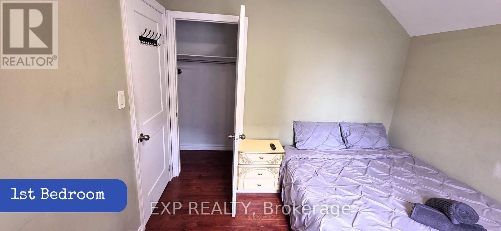 1562 Jane St Street, Toronto, Ontario  M9N 2R6 - Photo 3 - W12908640