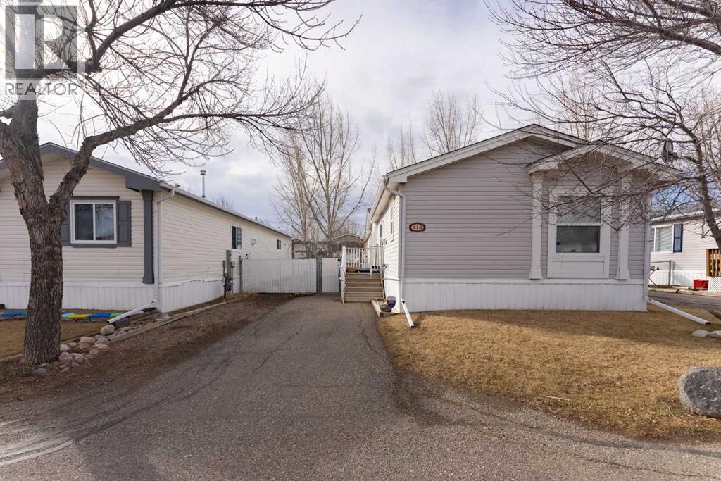315 Yardmaster Avenue, Coaldale, Alberta  T1M 1P6 - Photo 1 - A2292986