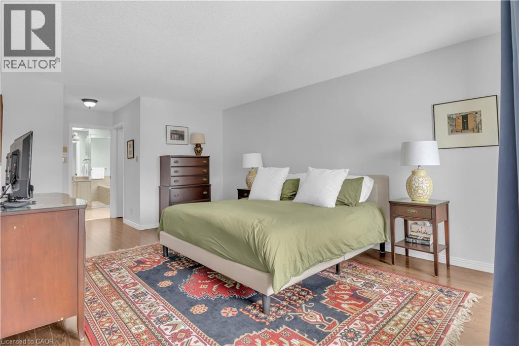 41 Tinatawa Court, Kitchener, Ontario  N2A 3G9 - Photo 17 - 40814214