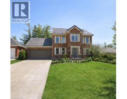 41 TINATAWA Court, Kitchener, Ontario