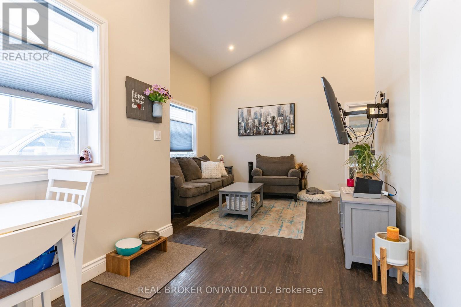 55 Snyder's Road W, Wilmot, Ontario  N3A 2M2 - Photo 40 - X12479979