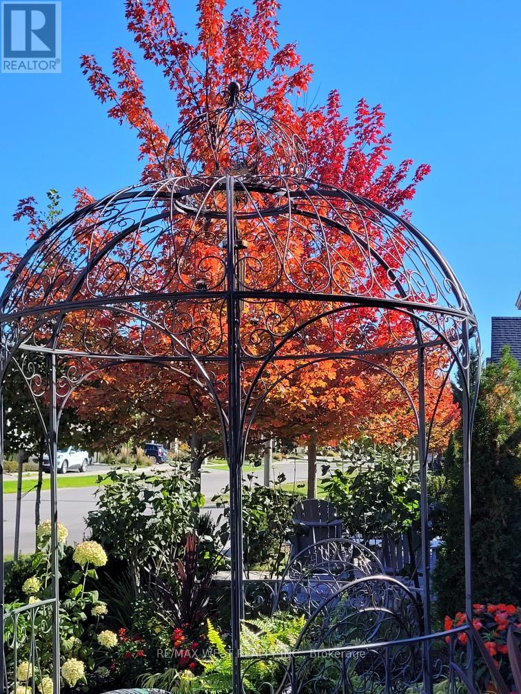 158 Anne Street, Niagara-On-The-Lake, Ontario  L0S 1J0 - Photo 24 - X12909492