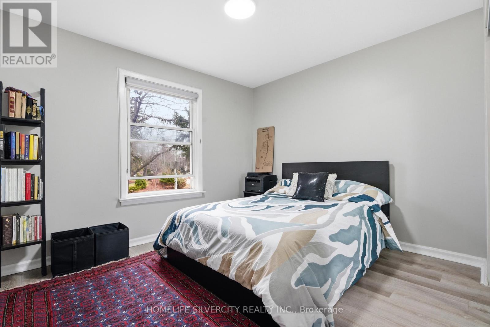 578 Trafford Crescent, Oakville, Ontario  L6L 3T3 - Photo 7 - W12910154