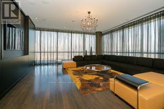 2208 - 223 Webb Drive, Mississauga, Ontario  L5B 0E8 - Photo 9 - W12910184