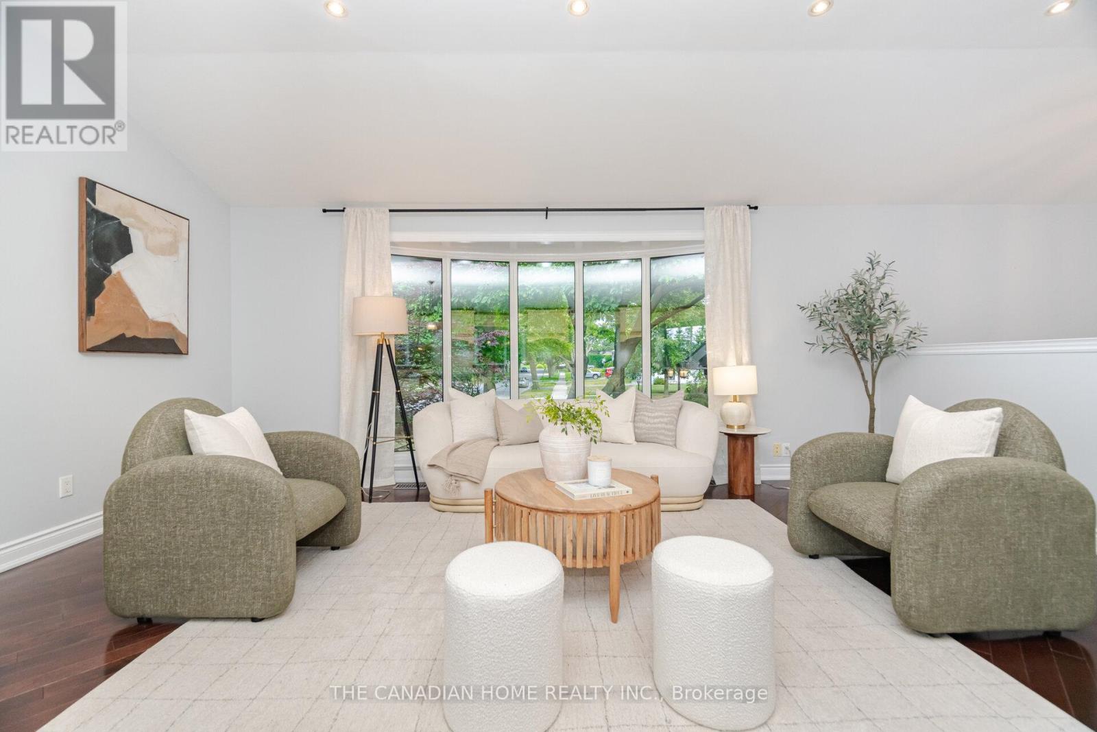 207 Penn Drive, Burlington, Ontario  L7N 2B6 - Photo 12 - W12910196