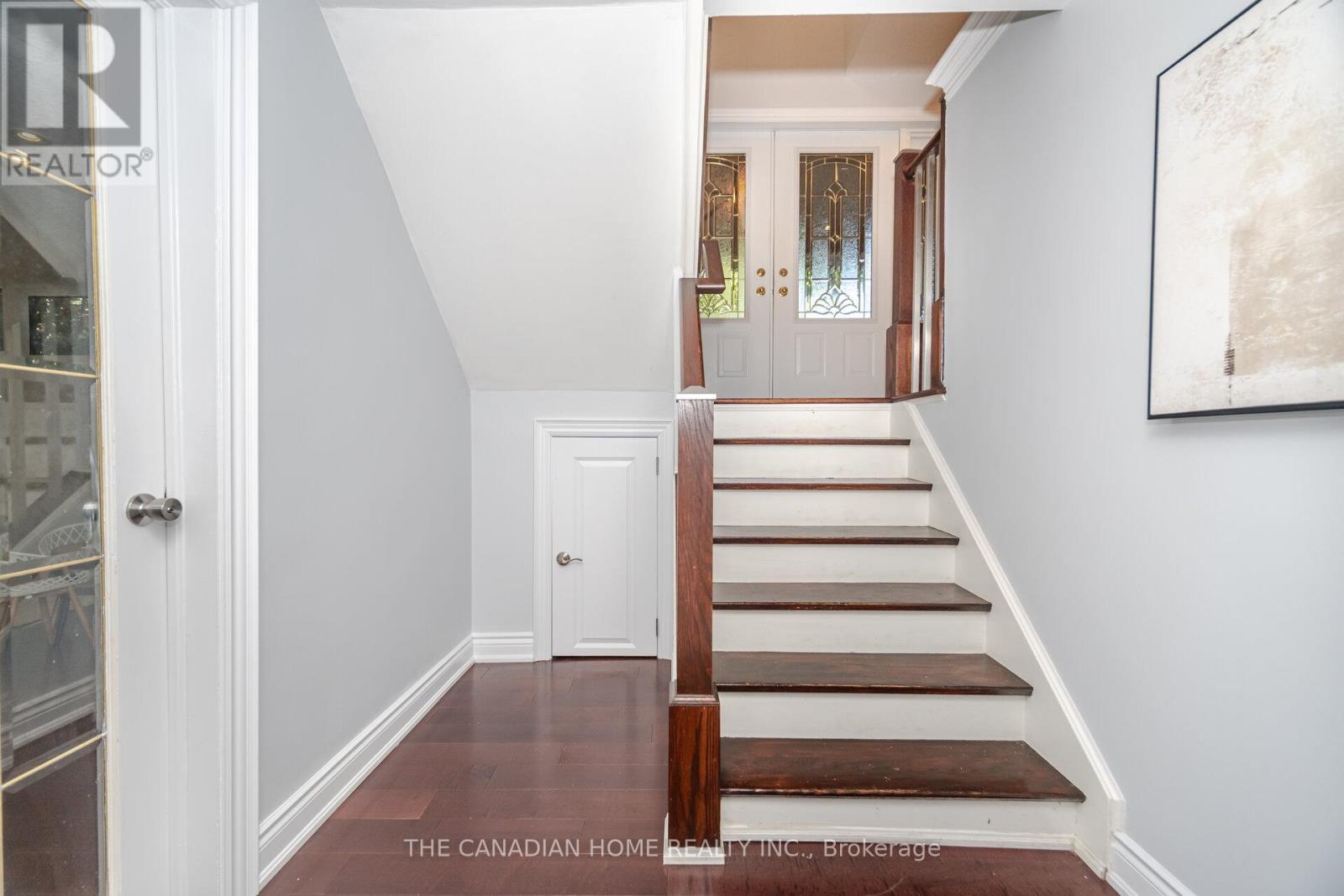 207 Penn Drive, Burlington, Ontario  L7N 2B6 - Photo 40 - W12910196