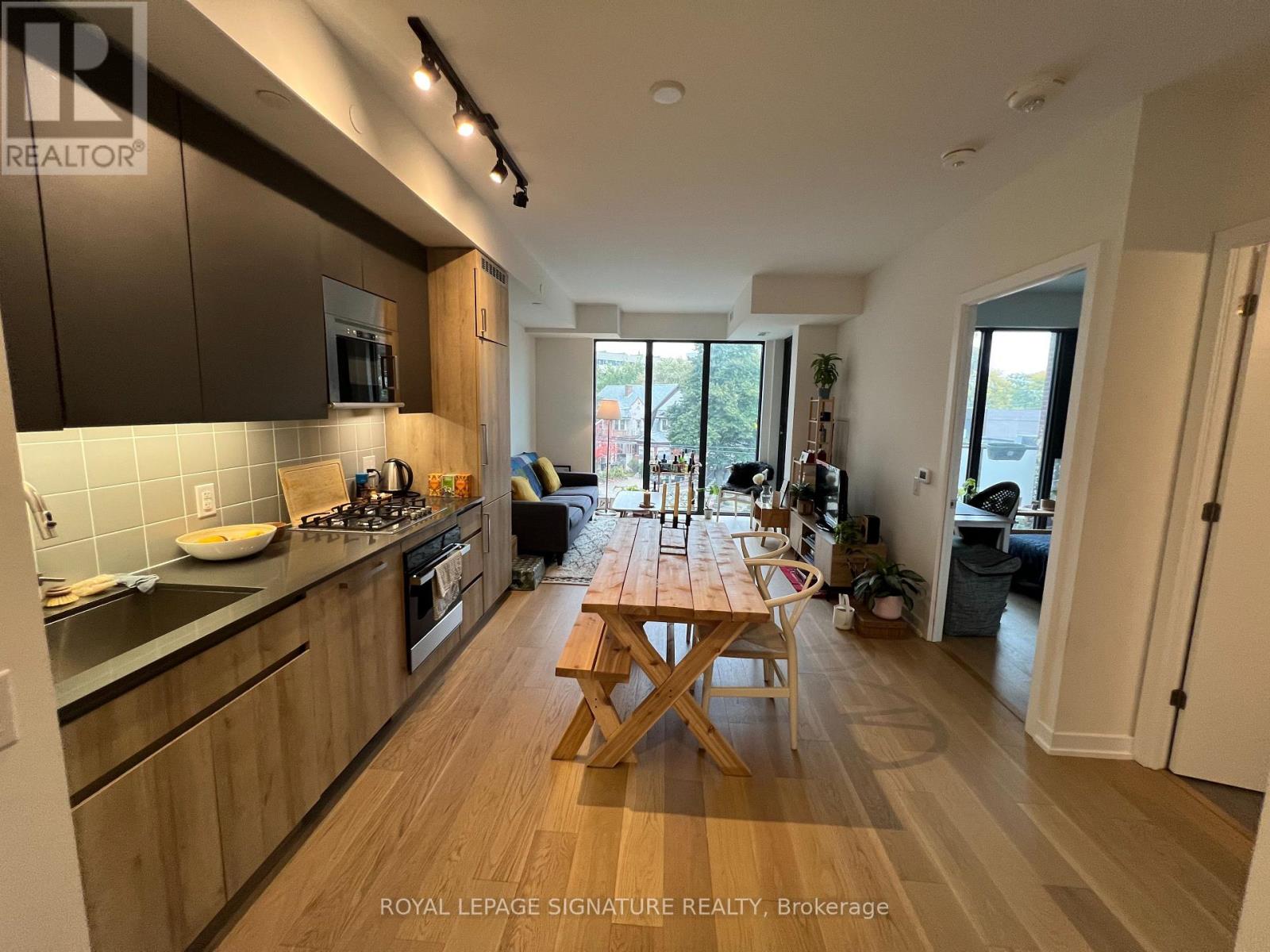 306 - 430 RONCESVALLES AVENUE, Toronto, Ontario