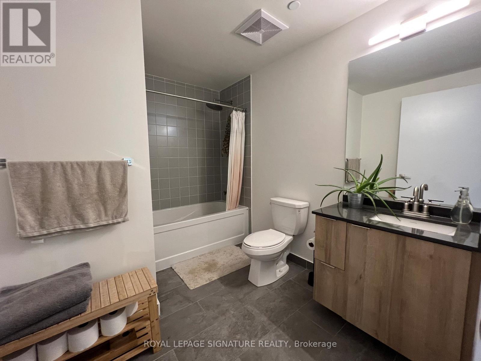 306 - 430 Roncesvalles Avenue, Toronto, Ontario M6R 0A6 - Photo 16 - W12910242