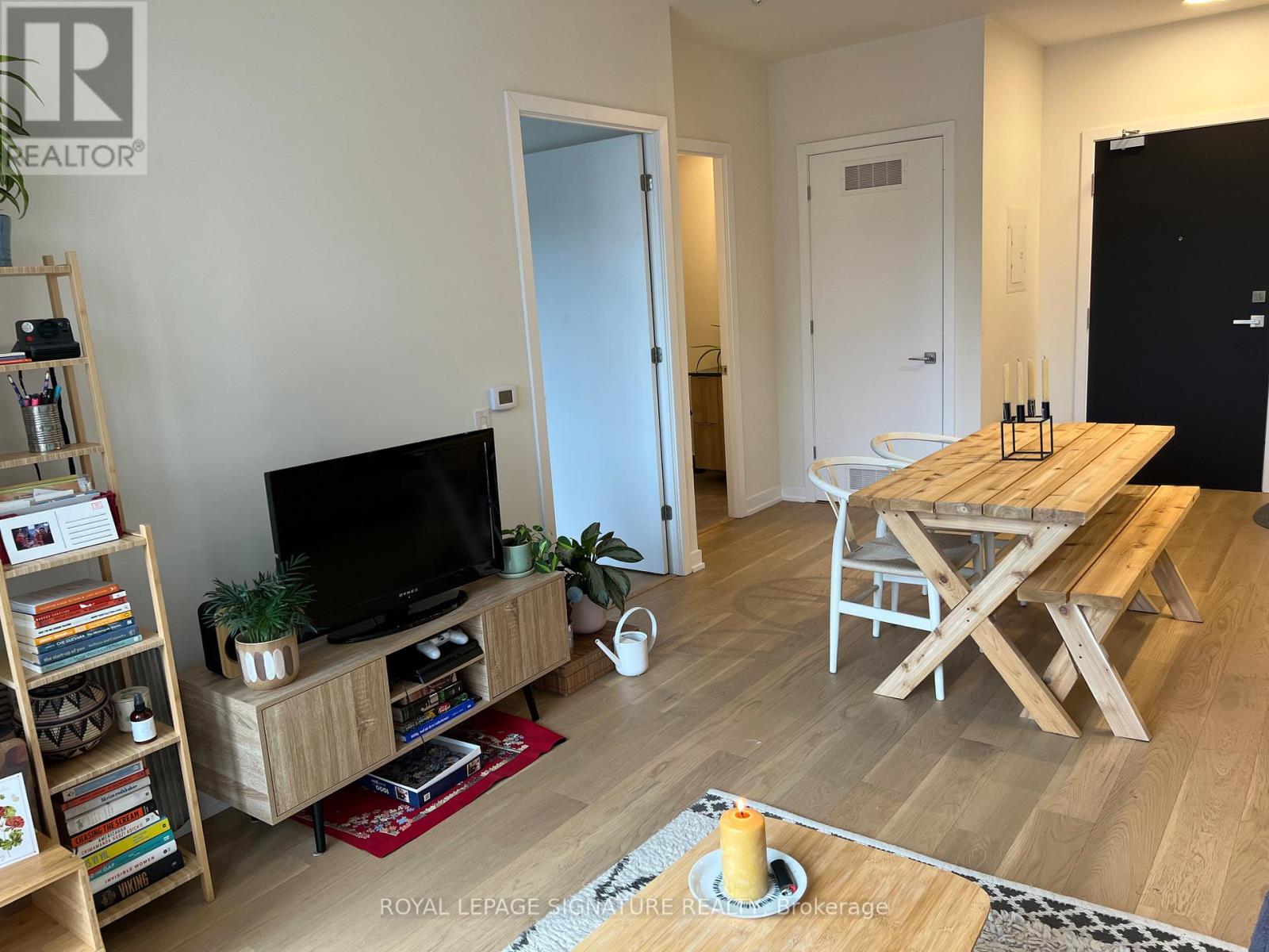 306 - 430 Roncesvalles Avenue, Toronto, Ontario M6R 0A6 - Photo 9 - W12910242