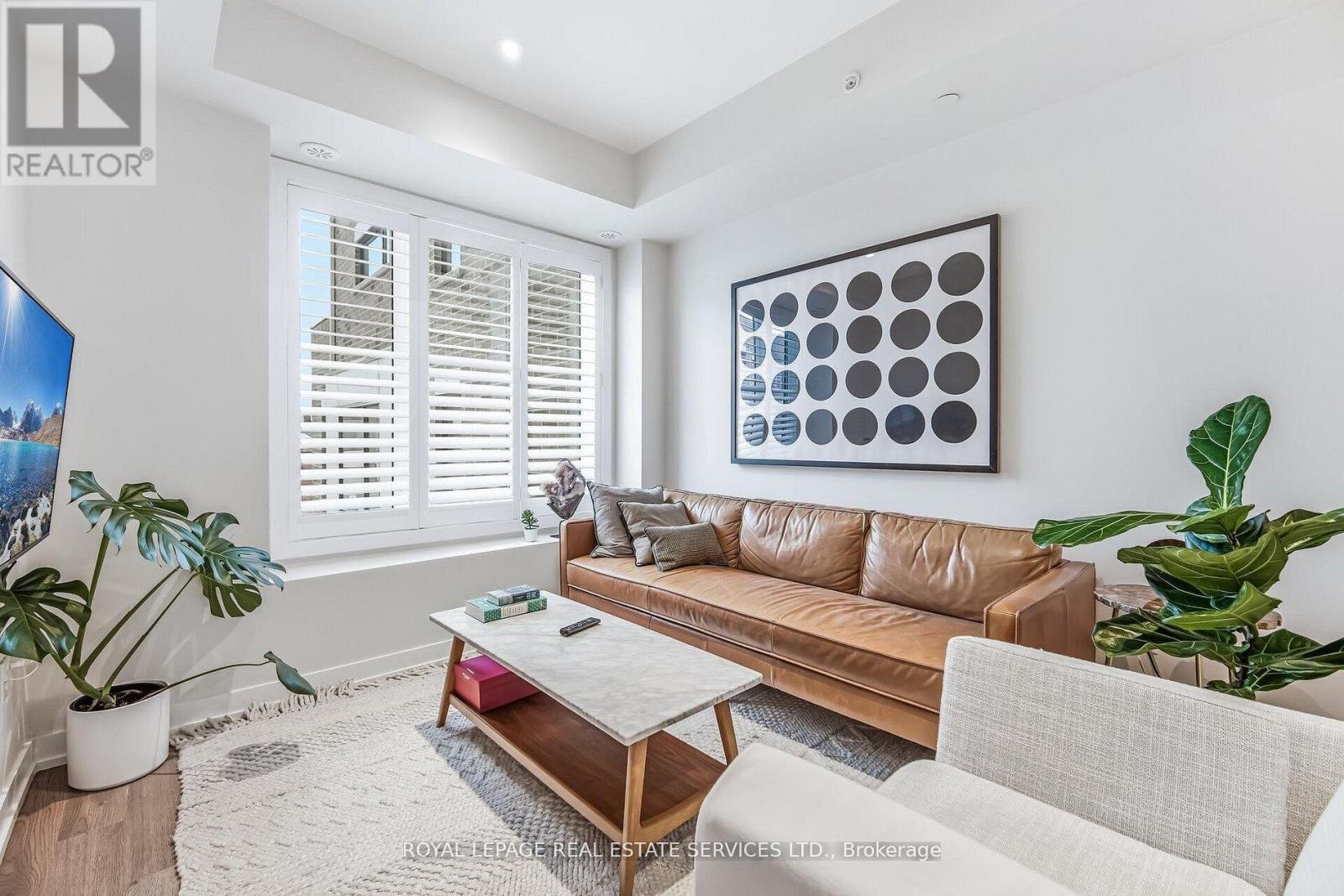 402 - 8 Drummond Street, Toronto, Ontario  M8V 1Y8 - Photo 10 - W12910264