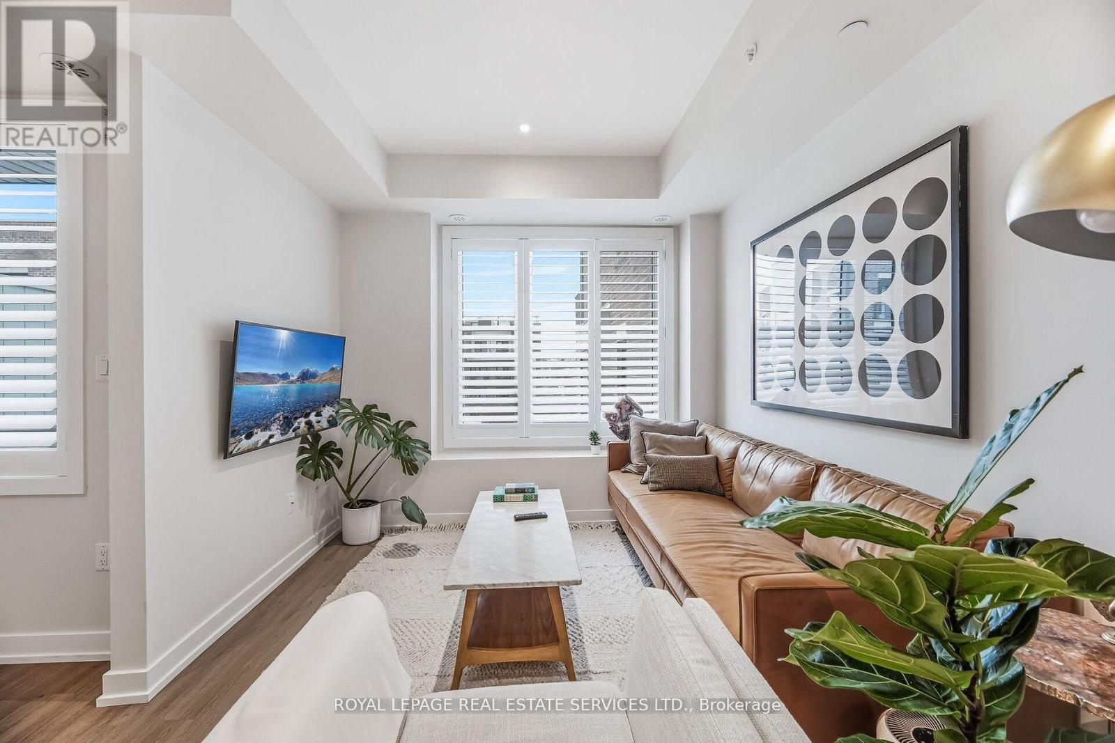 402 - 8 Drummond Street, Toronto, Ontario  M8V 1Y8 - Photo 11 - W12910264