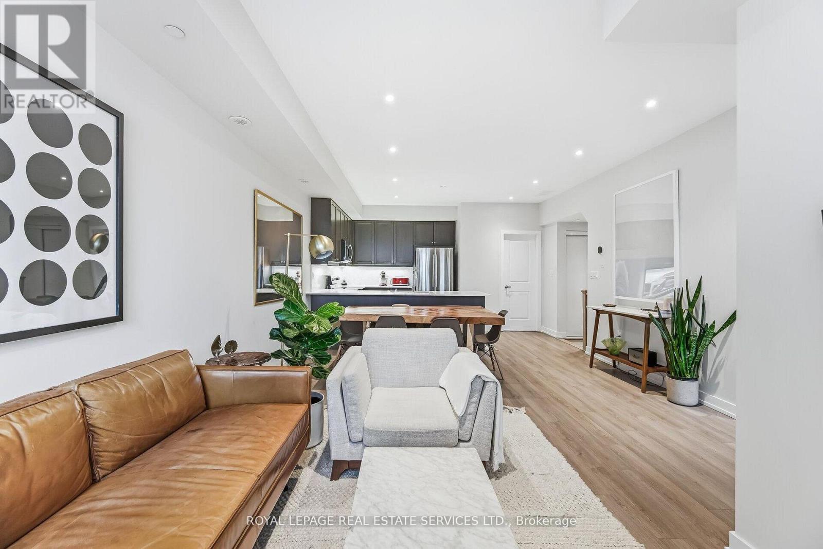 402 - 8 Drummond Street, Toronto, Ontario  M8V 1Y8 - Photo 12 - W12910264