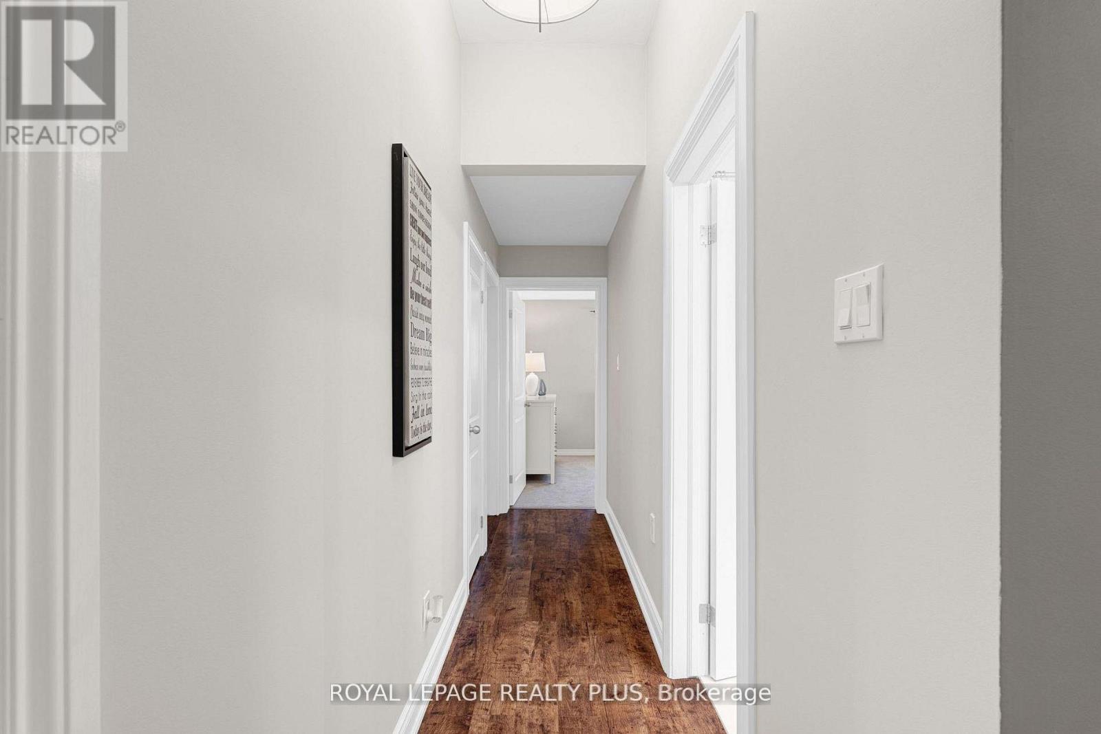 2063 Cavendish Drive, Burlington, Ontario  L7P 1Y9 - Photo 25 - W12910300