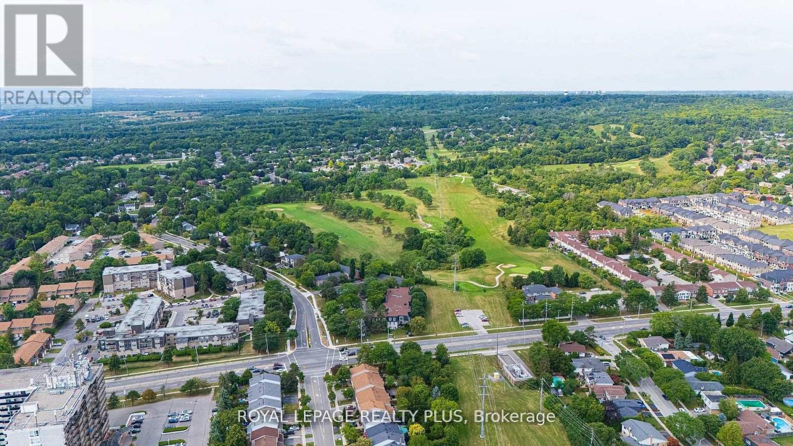 2063 Cavendish Drive, Burlington, Ontario  L7P 1Y9 - Photo 49 - W12910300