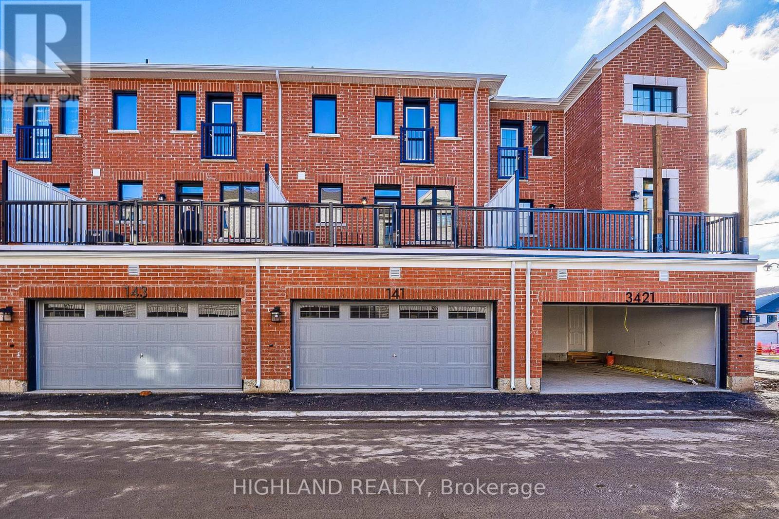 141 Settlers Road E, Oakville, Ontario  L6H 7X7 - Photo 5 - W12910344