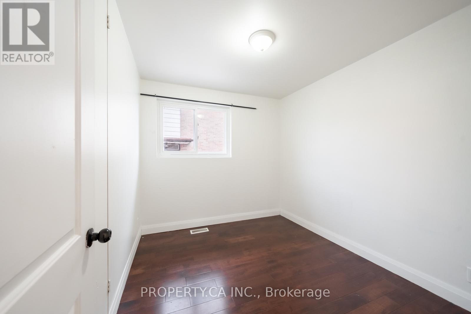 76 Ruthmar Crescent, Toronto, Ontario  M3N 2C5 - Photo 14 - W12910382