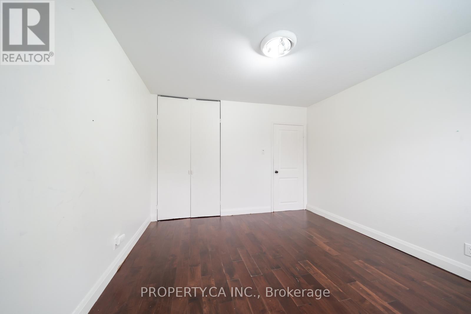 76 Ruthmar Crescent, Toronto, Ontario  M3N 2C5 - Photo 17 - W12910382