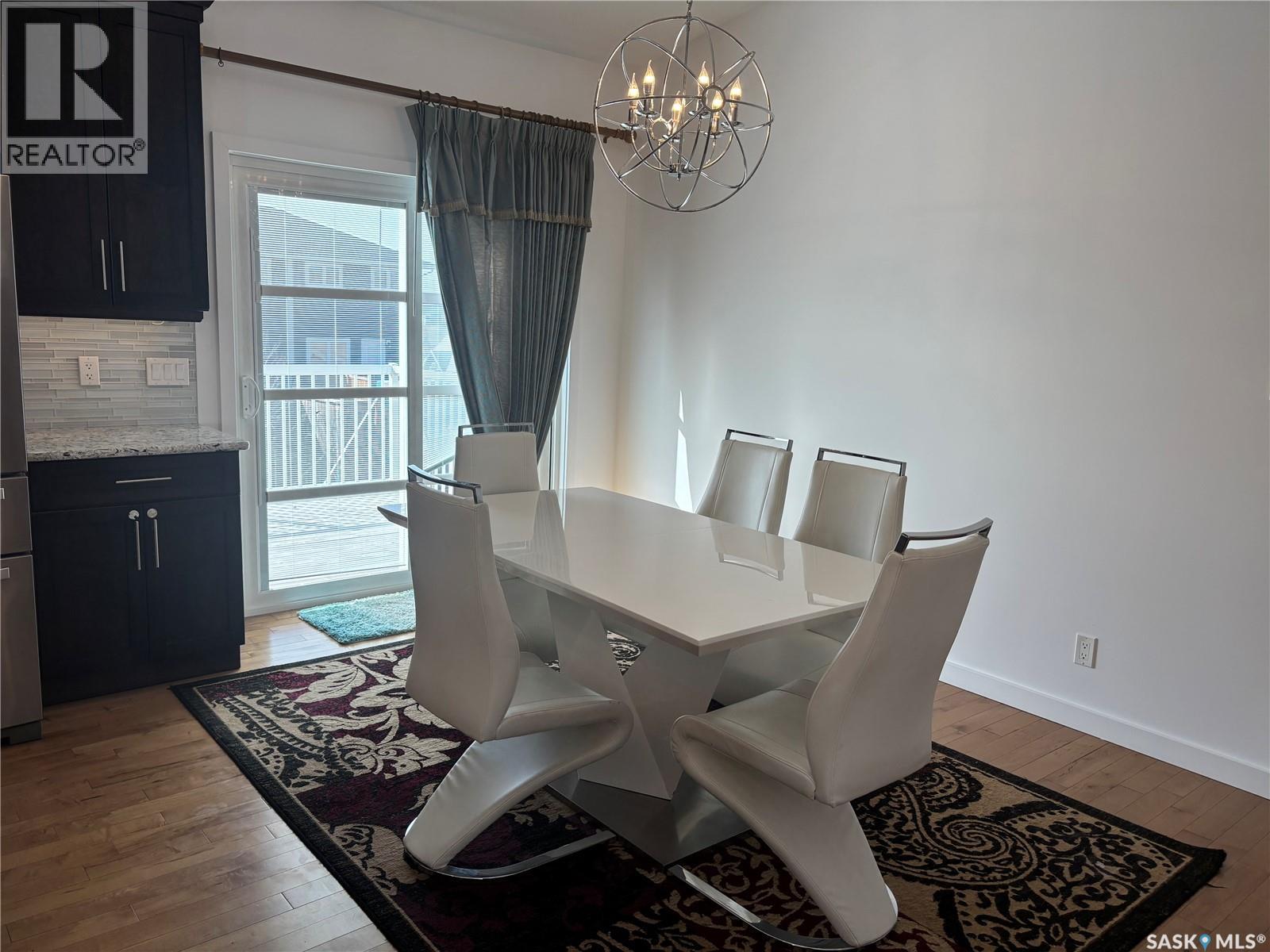 436 Ridgedale Street, Swift Current, Saskatchewan  S9H 5R9 - Photo 4 - SK030482