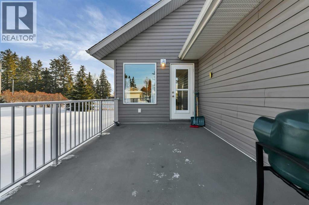 1024 19 Avenue, Lousana, Alberta  T0M 1K0 - Photo 29 - A2276662