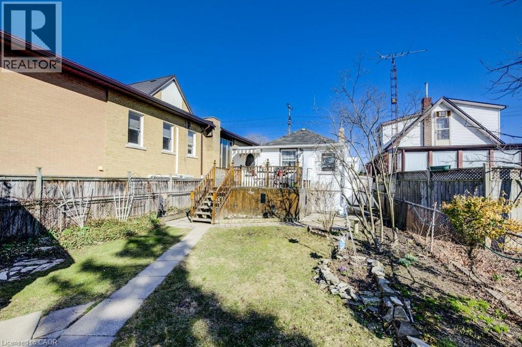 458 Upper Wentworth Street, Hamilton, Ontario  L9A 4T7 - Photo 33 - 40795849