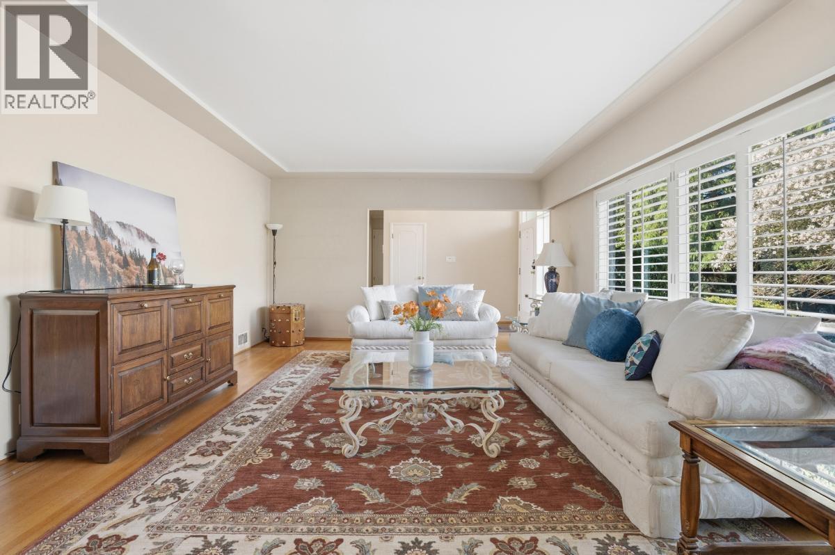 6034 Collingwood Place, Vancouver, British Columbia  V6N 1V1 - Photo 15 - R3102254