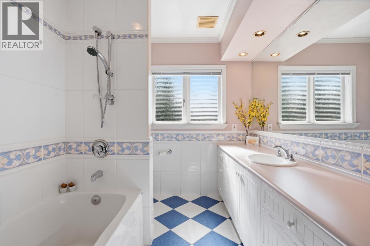 6034 Collingwood Place, Vancouver, British Columbia  V6N 1V1 - Photo 22 - R3102254