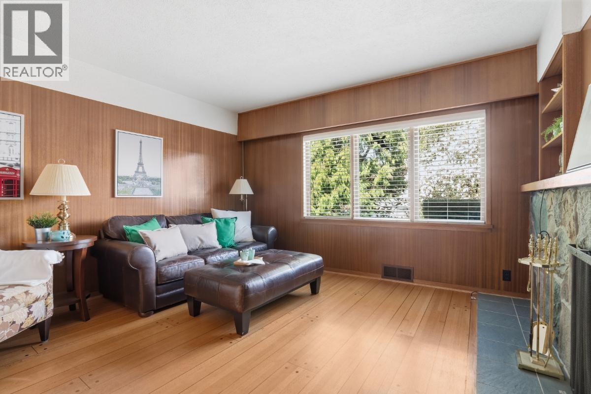 6034 Collingwood Place, Vancouver, British Columbia  V6N 1V1 - Photo 17 - R3102254