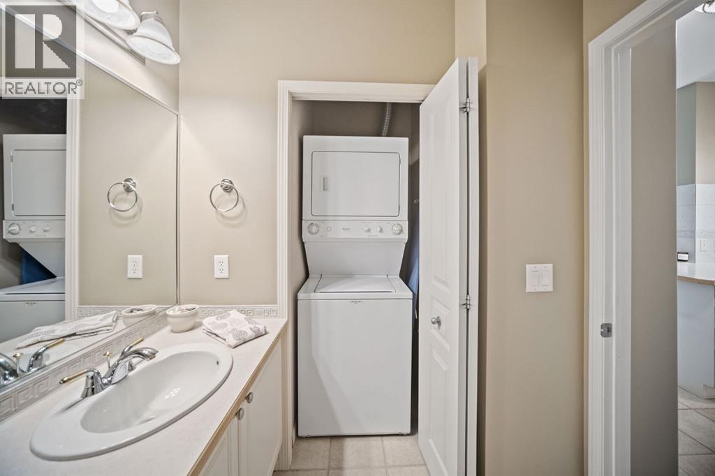 #, 3213 Lake Fraser Court Se, Calgary, Alberta  T2J 7H4 - Photo 9 - A2280134