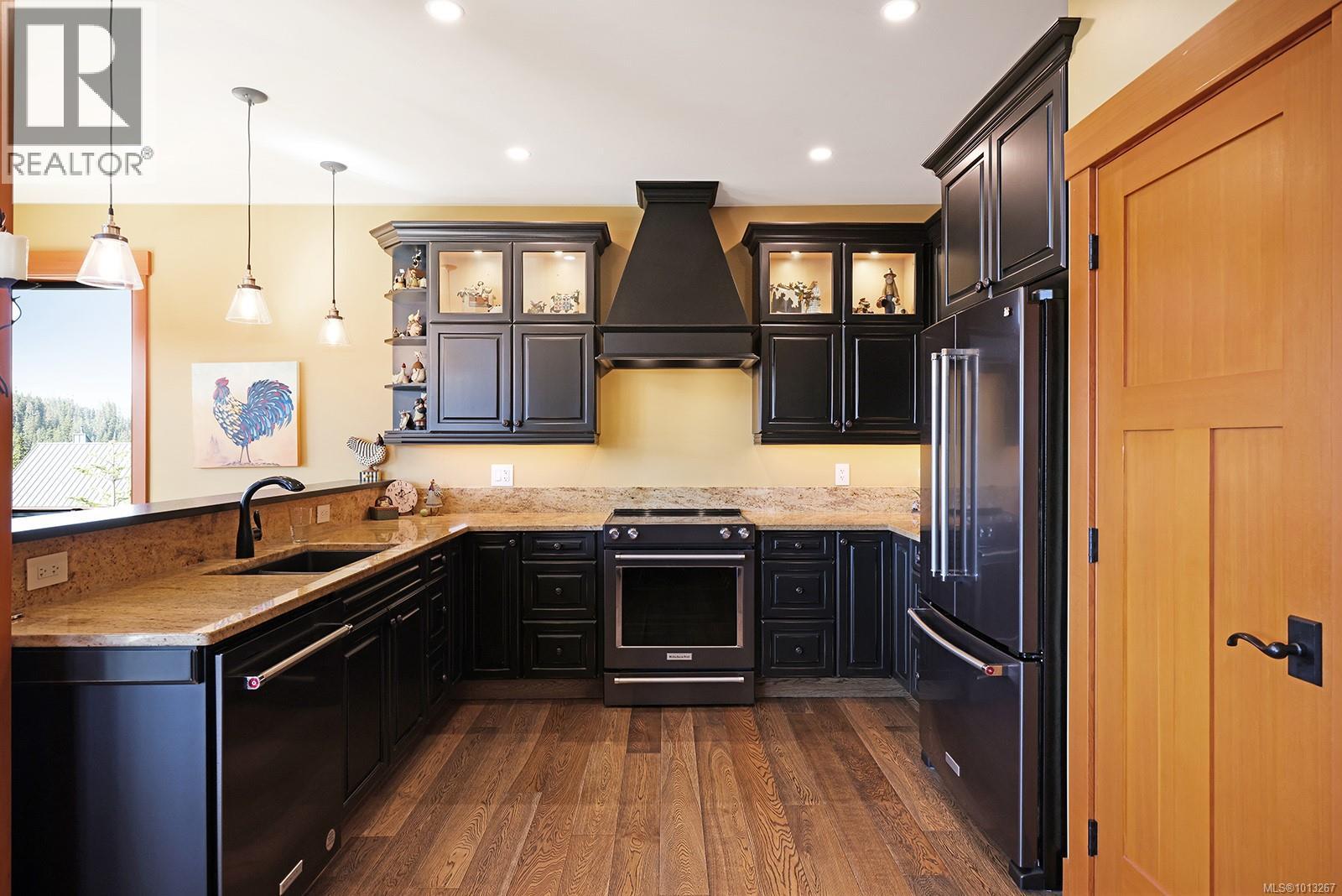 890 Cruikshank Ridge, Courtenay, British Columbia  V9J 1L0 - Photo 7 - 1013267