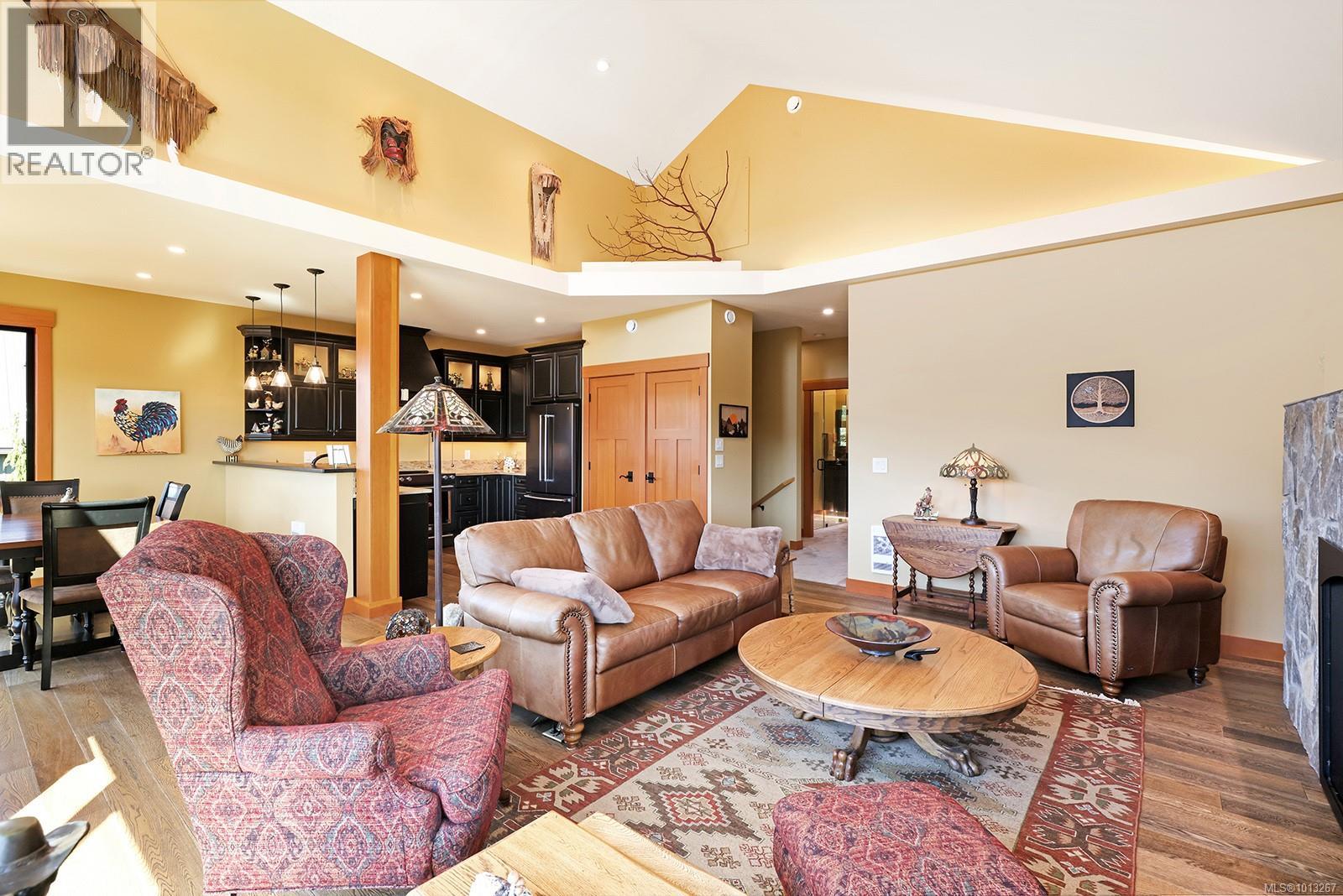 890 Cruikshank Ridge, Courtenay, British Columbia  V9J 1L0 - Photo 5 - 1013267