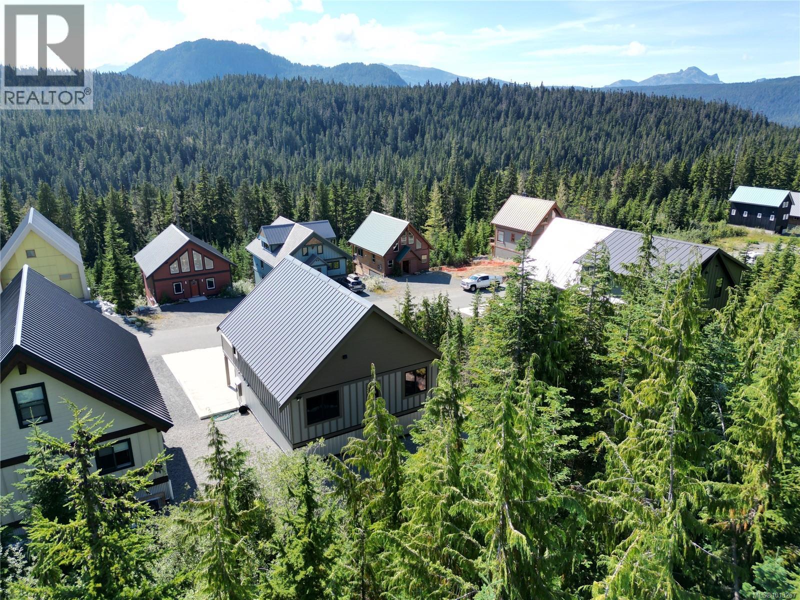 890 Cruikshank Ridge, Courtenay, British Columbia  V9J 1L0 - Photo 49 - 1013267