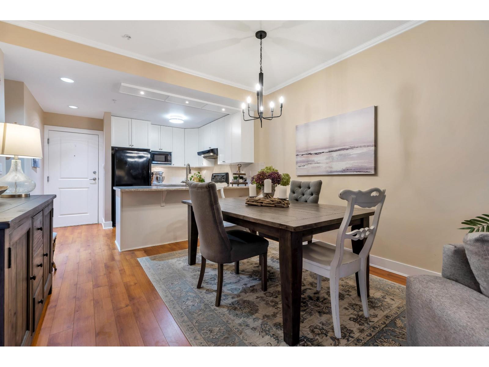 109 15368 16a Avenue, Surrey, British Columbia  V4A 1S9 - Photo 5 - R3102002