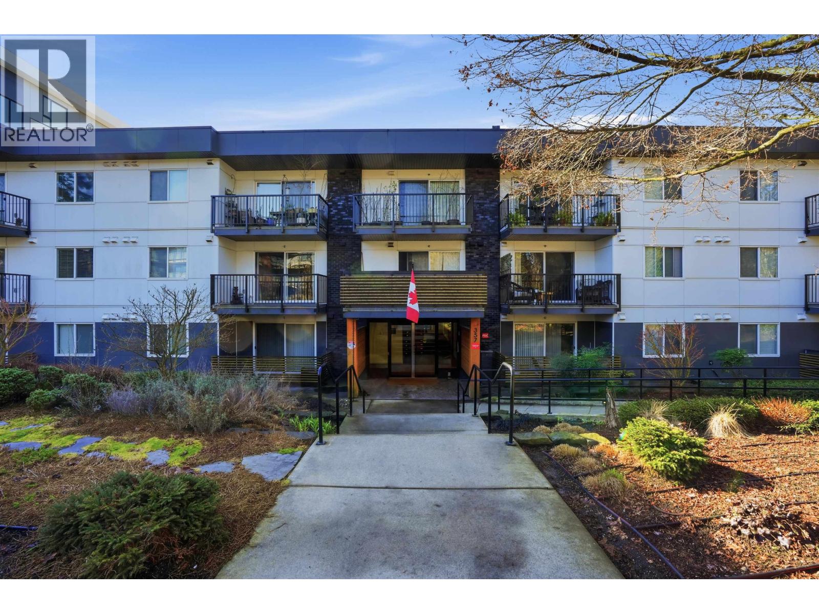 303 357 E 2nd Street, North Vancouver, British Columbia  V7L 1C6 - Photo 30 - R3100316