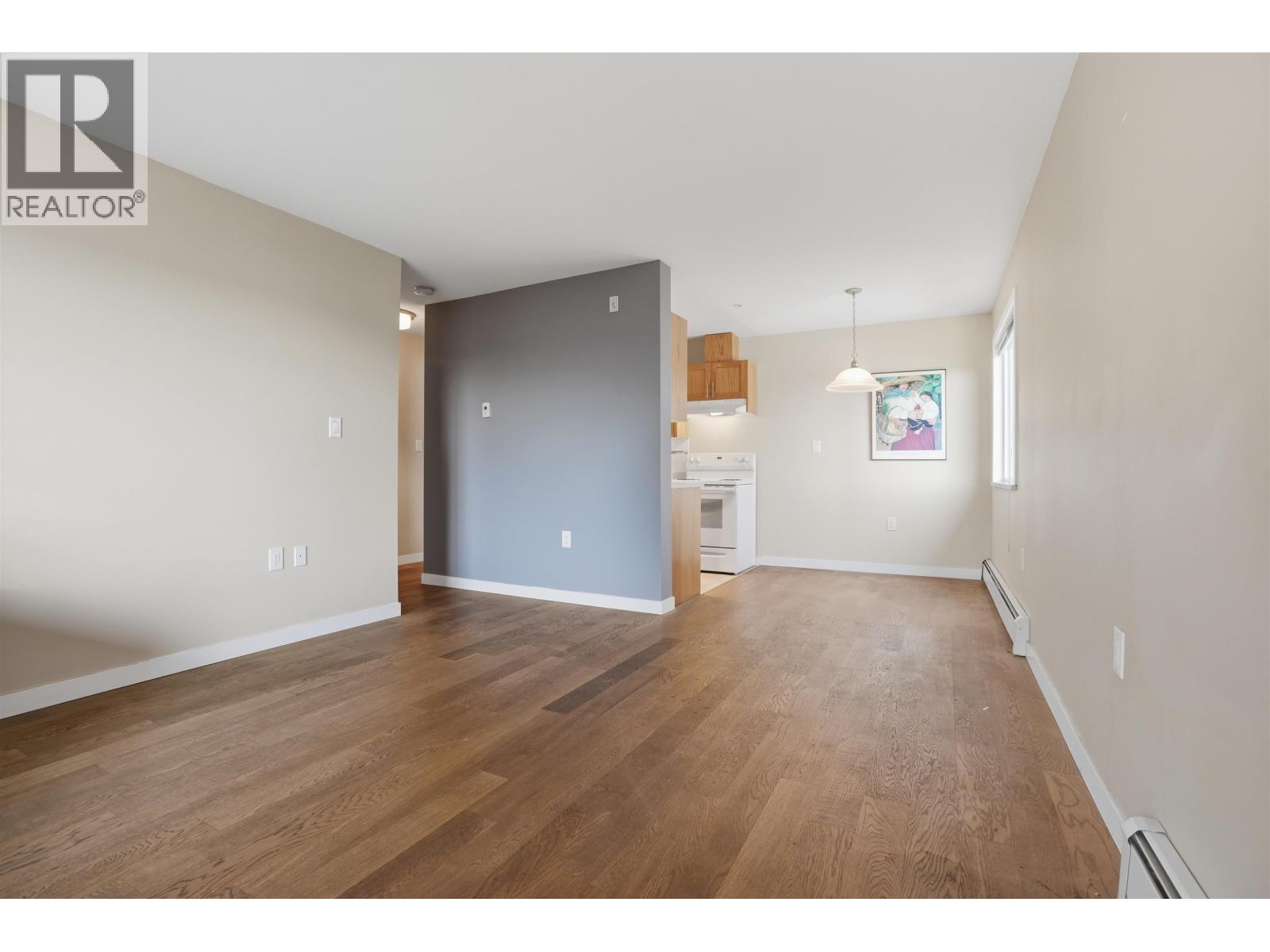 303 357 E 2nd Street, North Vancouver, British Columbia  V7L 1C6 - Photo 6 - R3100316