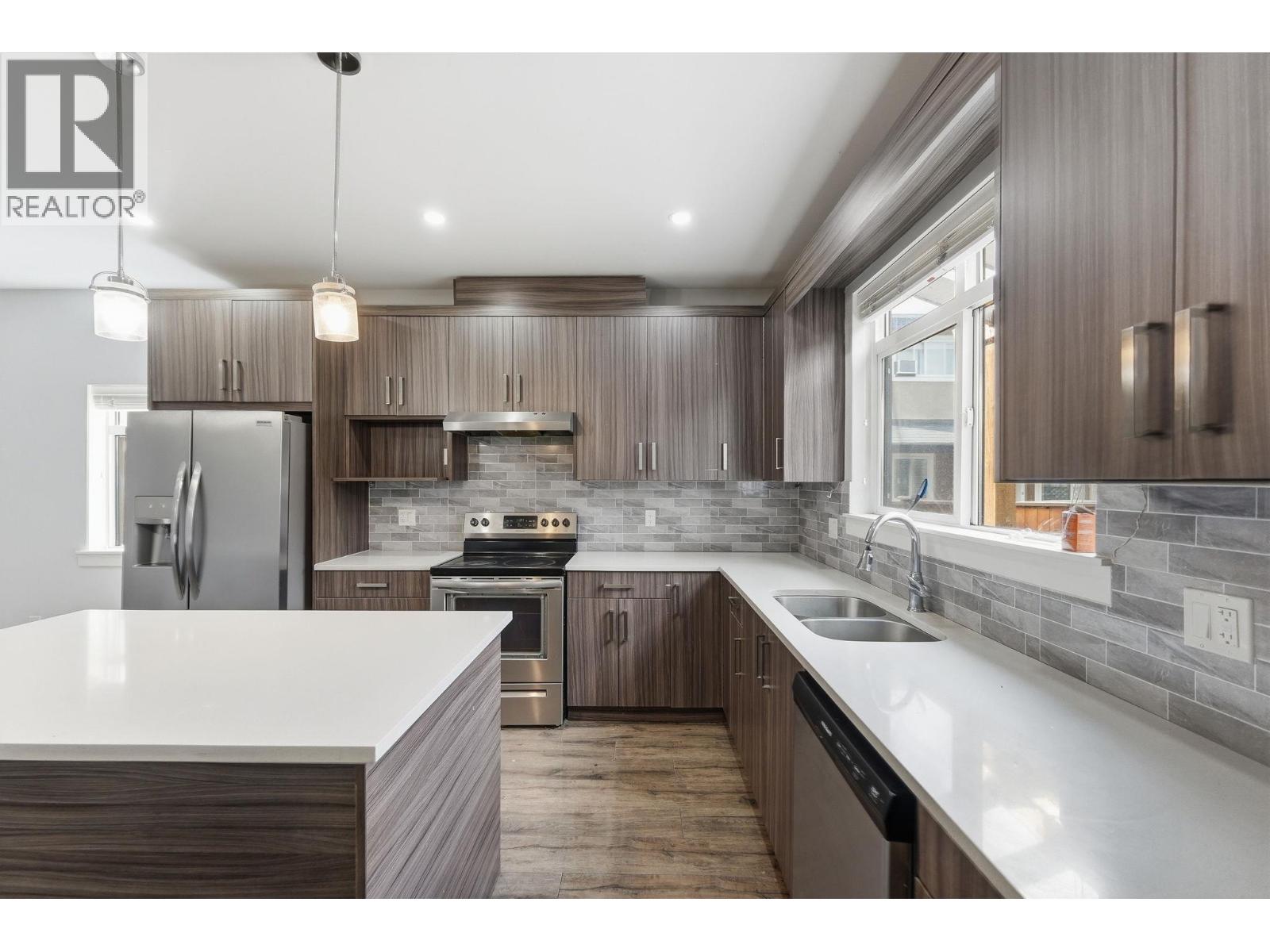 722 Coopland Crescent Unit# 1, Kelowna, British Columbia  V1Y 2V1 - Photo 9 - 10379037