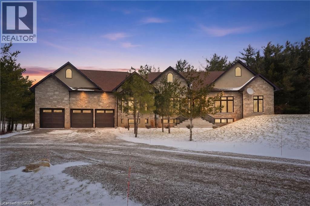 986 HIGHWAY 8, Hamilton, Ontario