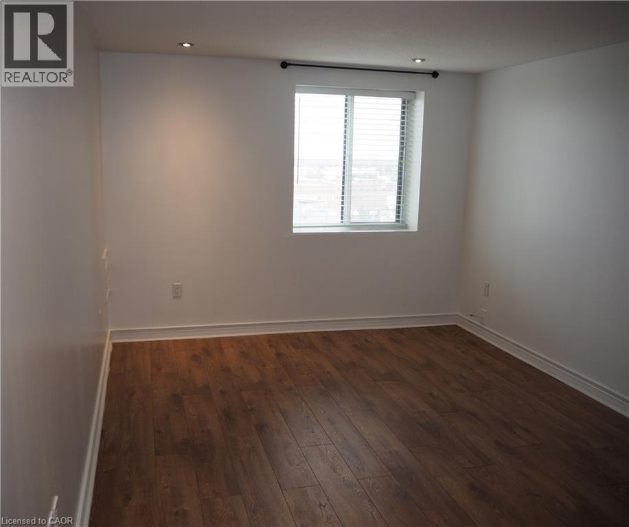 6720 Glen Erin Drive Unit# 705, Mississauga, Ontario  L5N 3K8 - Photo 9 - 40813946