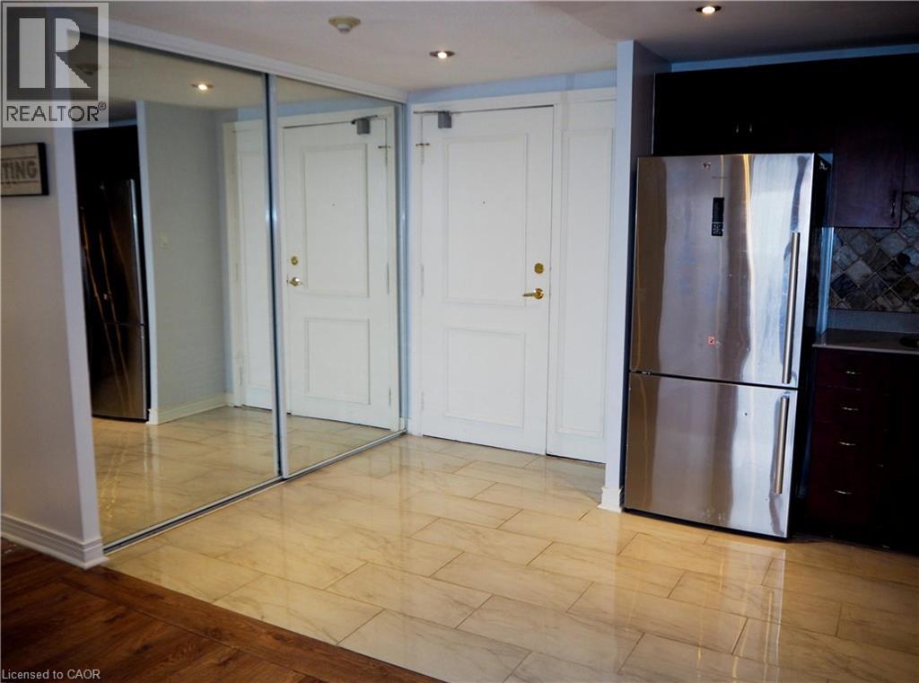 6720 Glen Erin Drive Unit# 705, Mississauga, Ontario  L5N 3K8 - Photo 3 - 40813946