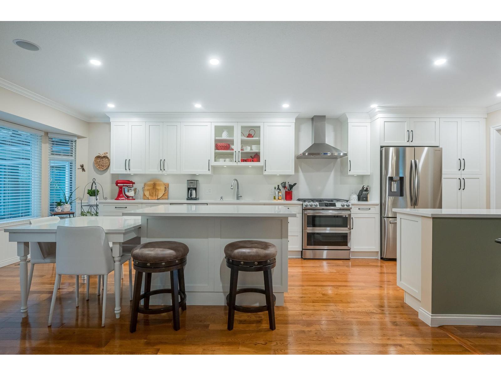 15496 93rd Avenue, Surrey, British Columbia V3R 9B6 - Photo 4 - R3085596