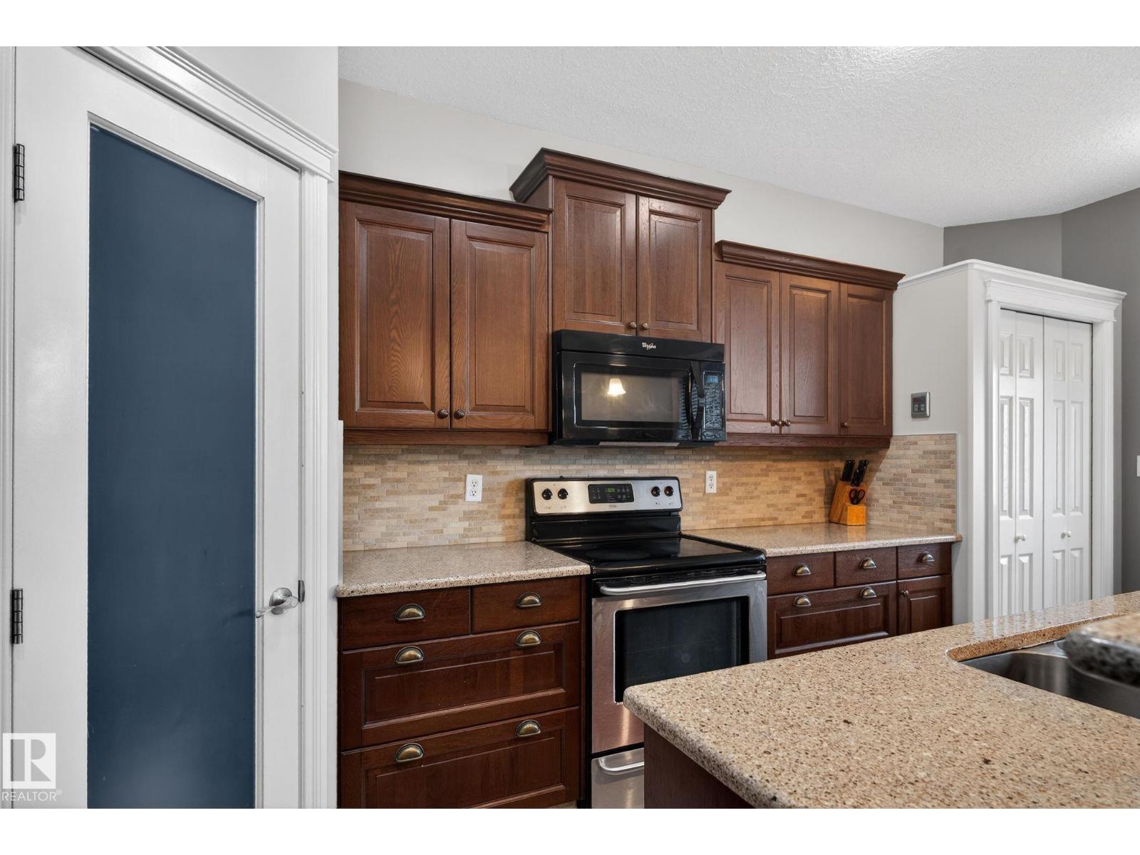 10418 69 Av Nw, Edmonton, Alberta  T6H 2C3 - Photo 10 - E4478696